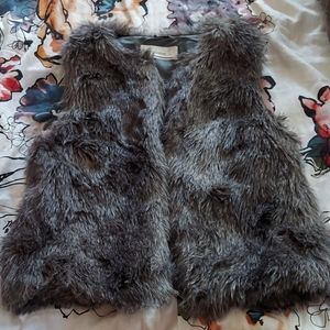 Caslon faux fur zipper vest